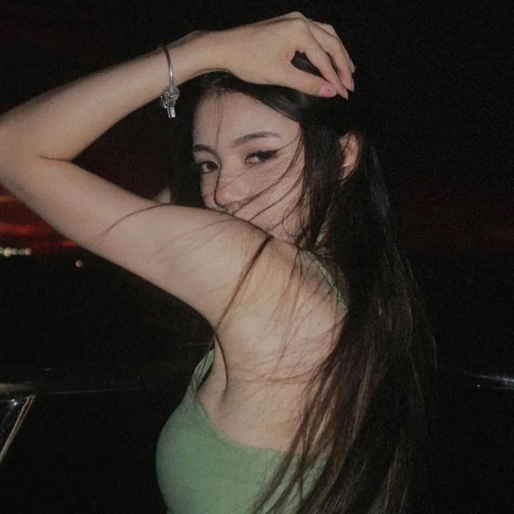 跳芭蕾舞的男孩